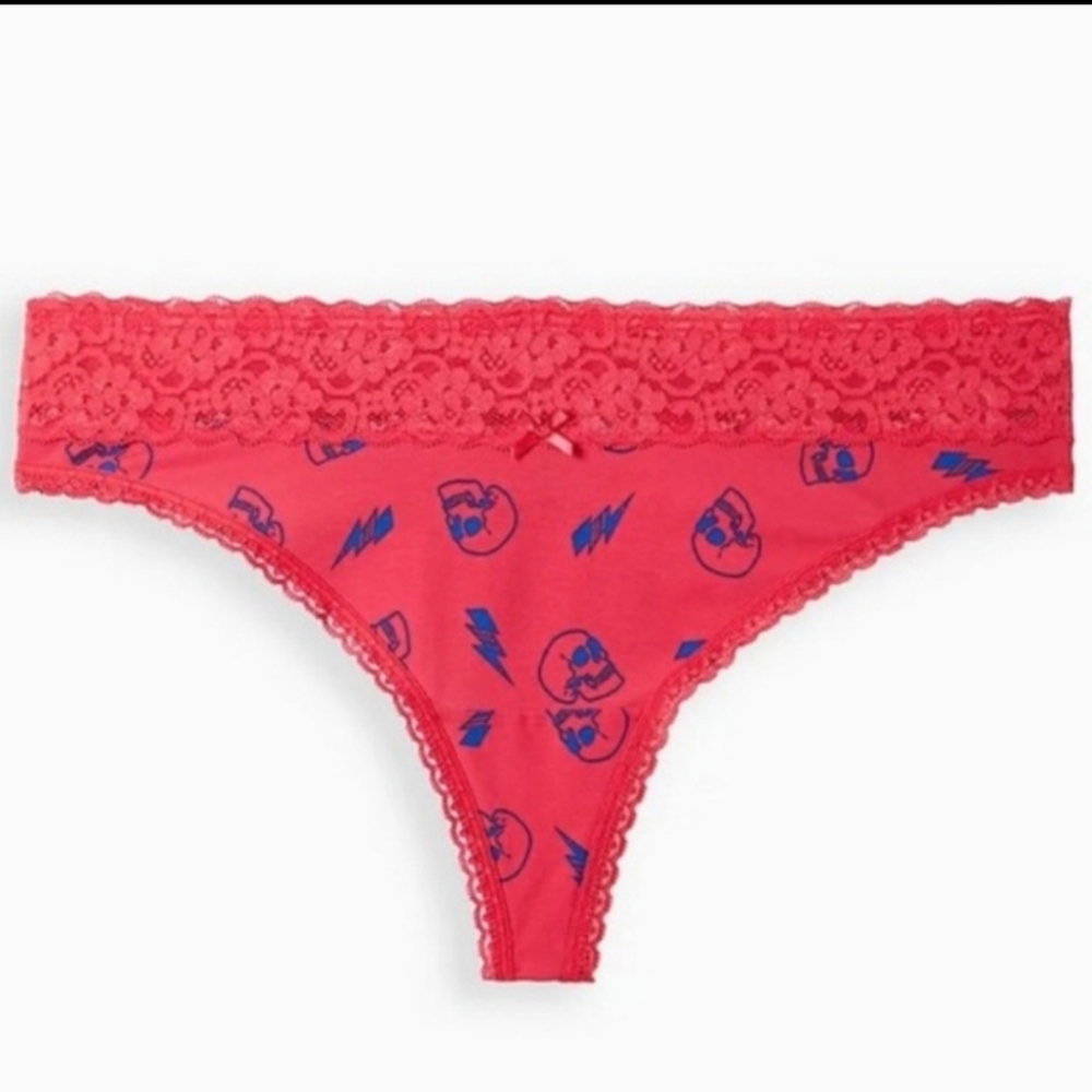 ❤️NWT TORRID PANTY - SKULL THONG BOLTS LACE - HALLOWEEN PANTIES 4X